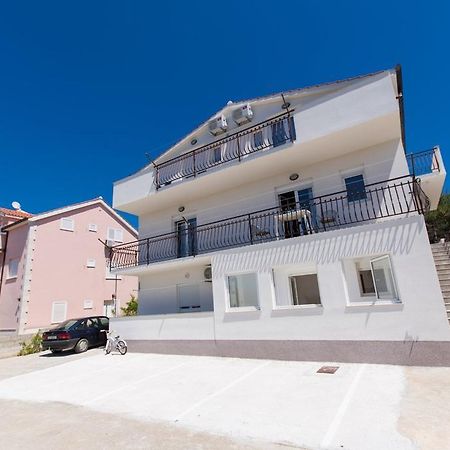 Apartment Papak Trogir Exterior foto